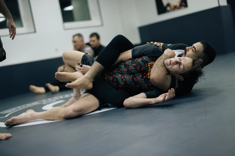 No-Gi and grappling